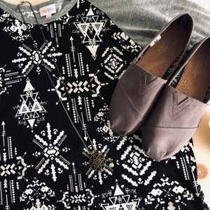 Tom’s slip on shoes